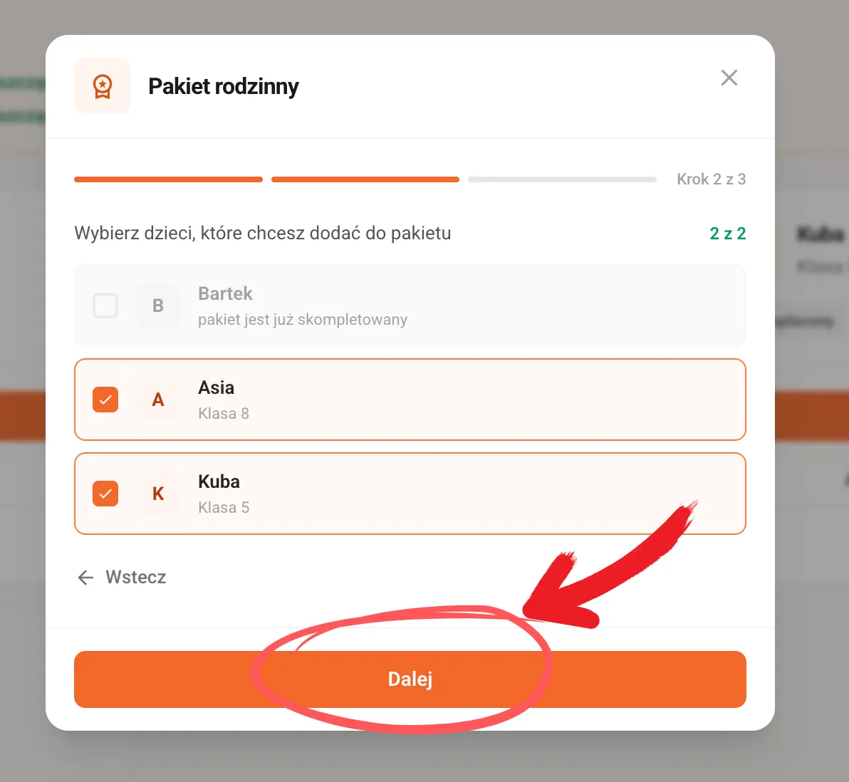 Okno wyboru dzieci do pakietu z licznikiem 2 z 2 i przyciskiem Dalej